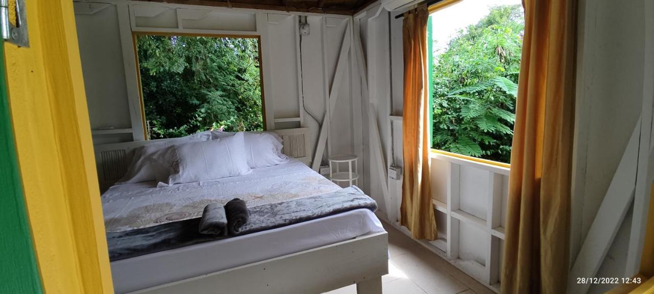 Hotel Yellow Home Providencia Isla Bahia Suroeste Ngoại thất bức ảnh