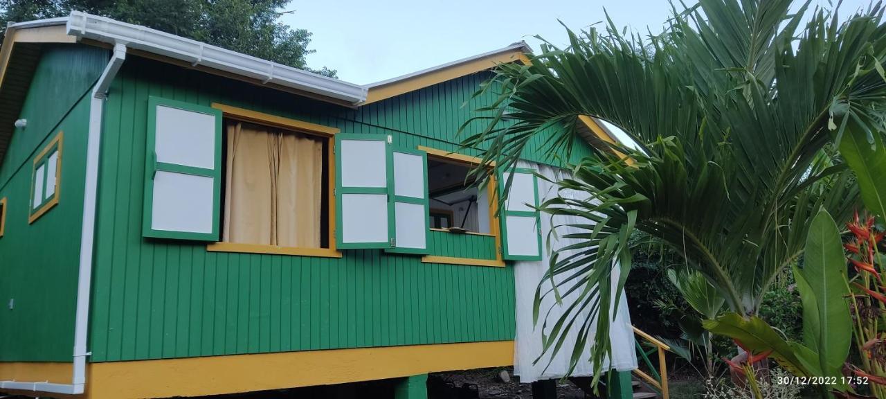 Hotel Yellow Home Providencia Isla Bahia Suroeste Ngoại thất bức ảnh