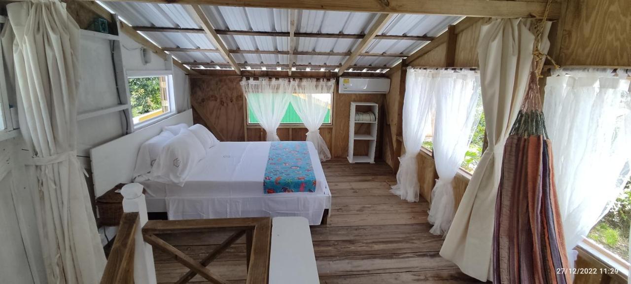 Hotel Yellow Home Providencia Isla Bahia Suroeste Ngoại thất bức ảnh