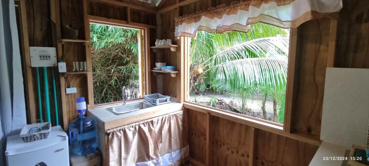 Hotel Yellow Home Providencia Isla Bahia Suroeste Ngoại thất bức ảnh